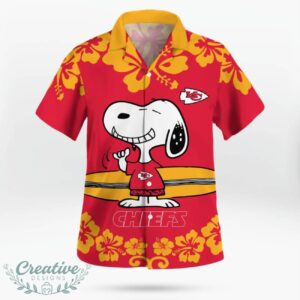 Kansas City Chiefs Flower Cute Snoopy Smile Hawaiian Shirt Summer Gift Product Photo 2