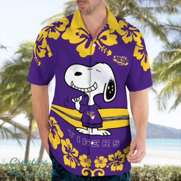 Lsu Tigers Flower Cute Snoopy Smile Hawaiian Shirt Summer Gift Product Photo 2