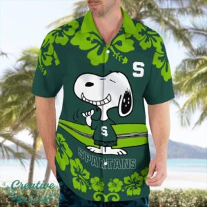 Michigan State Spartans Flower Cute Snoopy Smile Hawaiian Shirt Summer Gift Product Photo 1