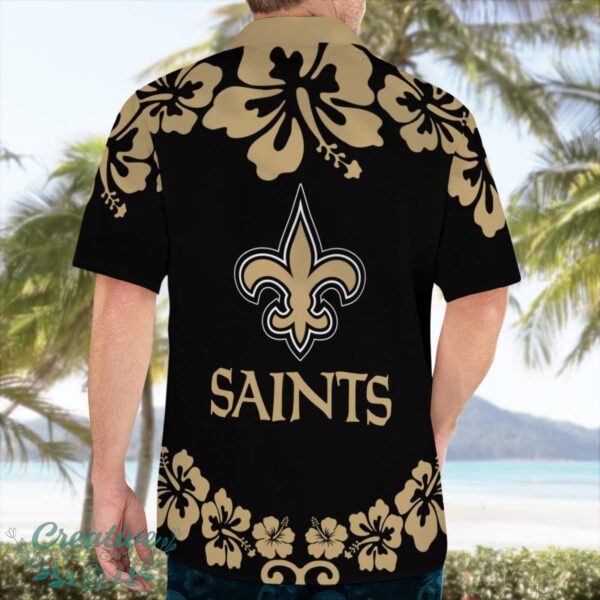 New Orleans Saints Flower Cute Snoopy Smile Hawaiian Shirt Summer Gift Product Photo 4